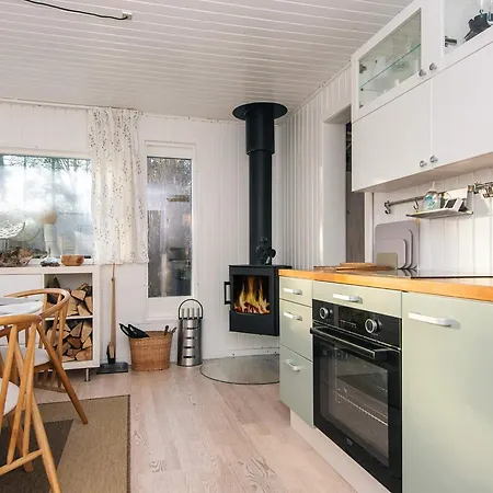 Peaceful Retreat In Feriehus