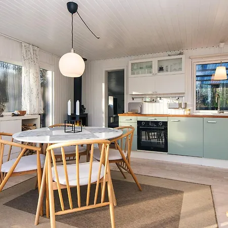 Peaceful Retreat In Feriehus *